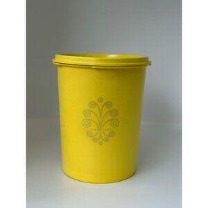 VTG 80s Tupperware Servalier Canister 6.25" Yellow Plastic Storage Container USA